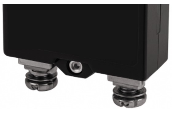 EGIS 4710 CLB Painonappi Johdonsuojakatkaisija, Ruuviliittimet,15A